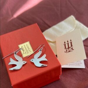 James Avery Retired Silver Dove Earrings